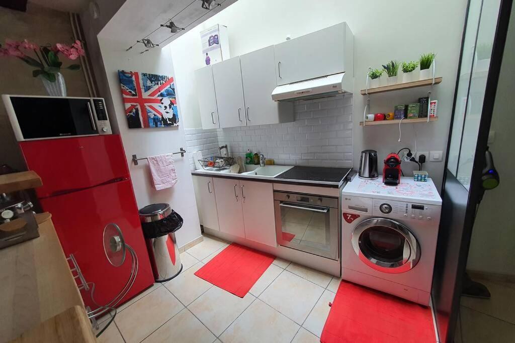 MAISON GÎTE ENTIER EN HYPER HYPER CENTRE AUX COEUR DES HALLES de TOURS de 2 à 7 PERSONNES Exterior foto